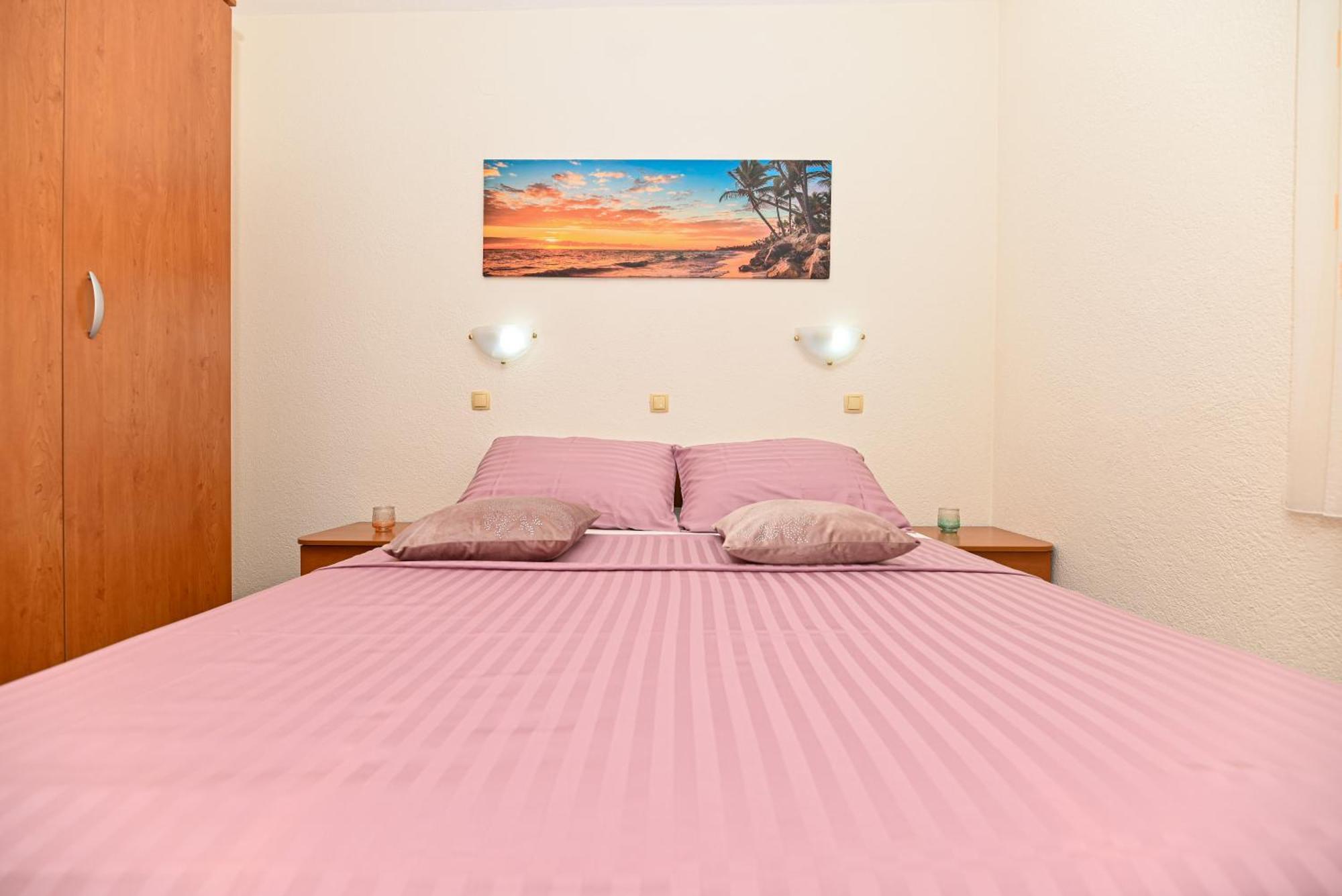 Apartments Patricia Trogir Exterior photo
